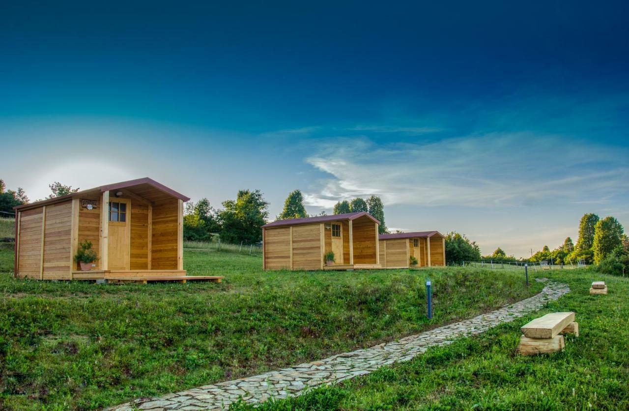 Camp The Sunrise Hill Hotel Pivka Ngoại thất bức ảnh